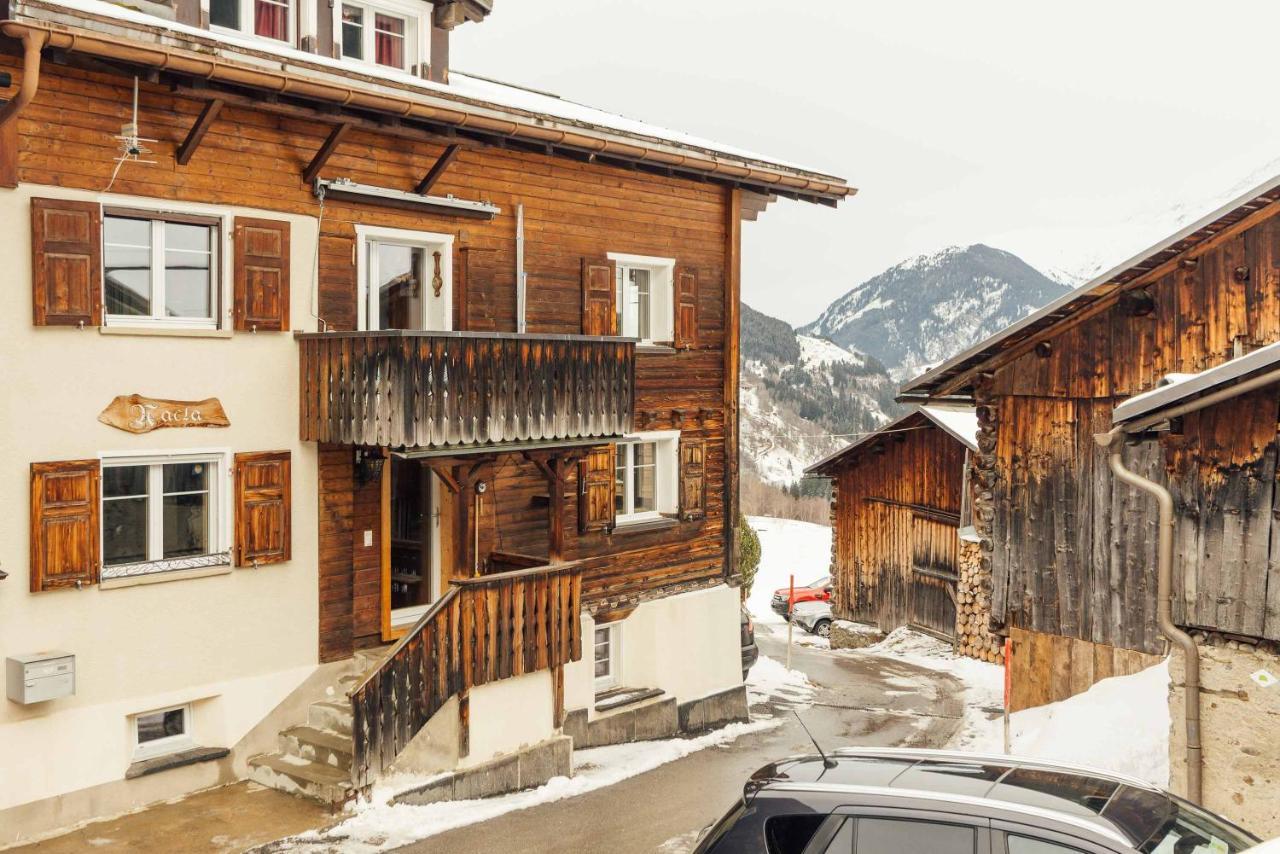 Casa Nacla Sedrun/Surrein Apartment Exterior foto